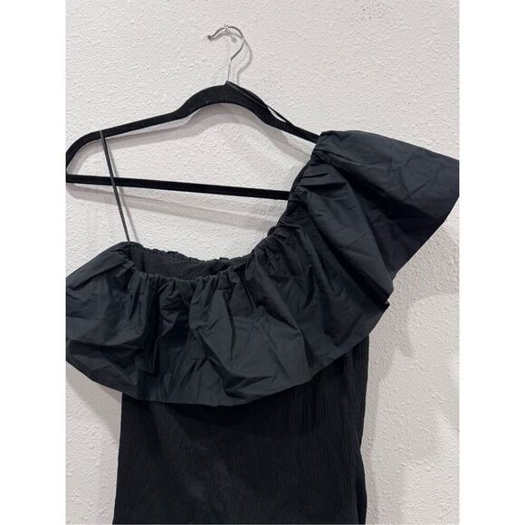 Who what wear ruffle one shoulder top size medium - Picture 7 of 7